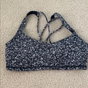 Lululemon Free To Be Bra